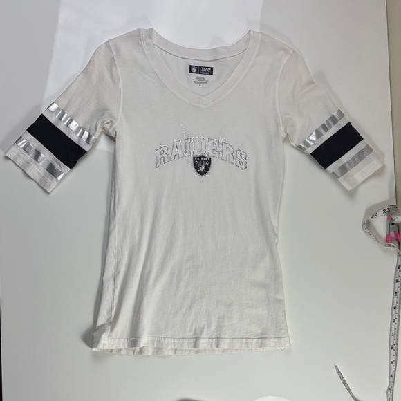 NFL Raiders Women's White and Black Short 3/4 Sleeve Tee - Picture 1 of 4